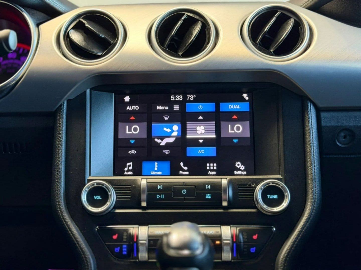 Vehicle photo
