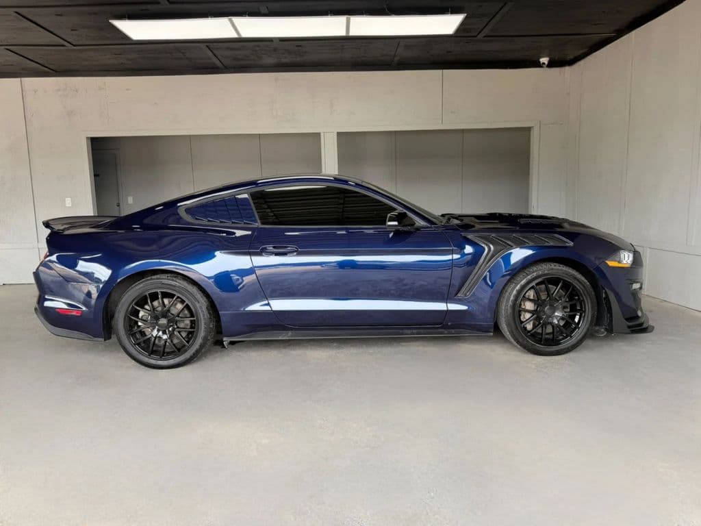 large car
