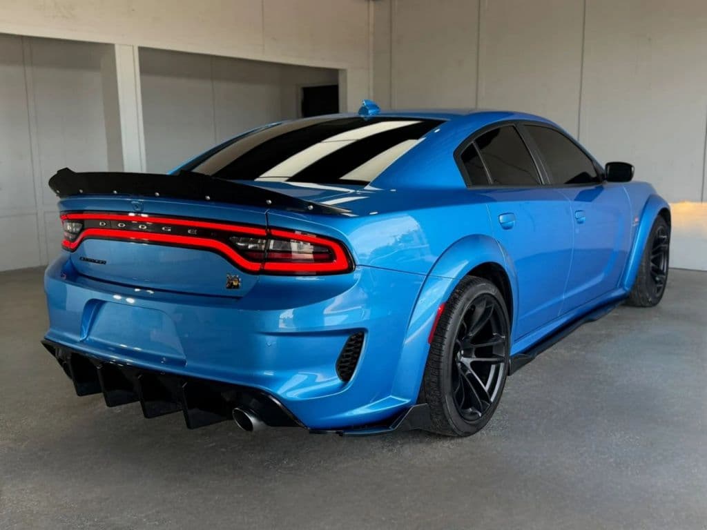 large car