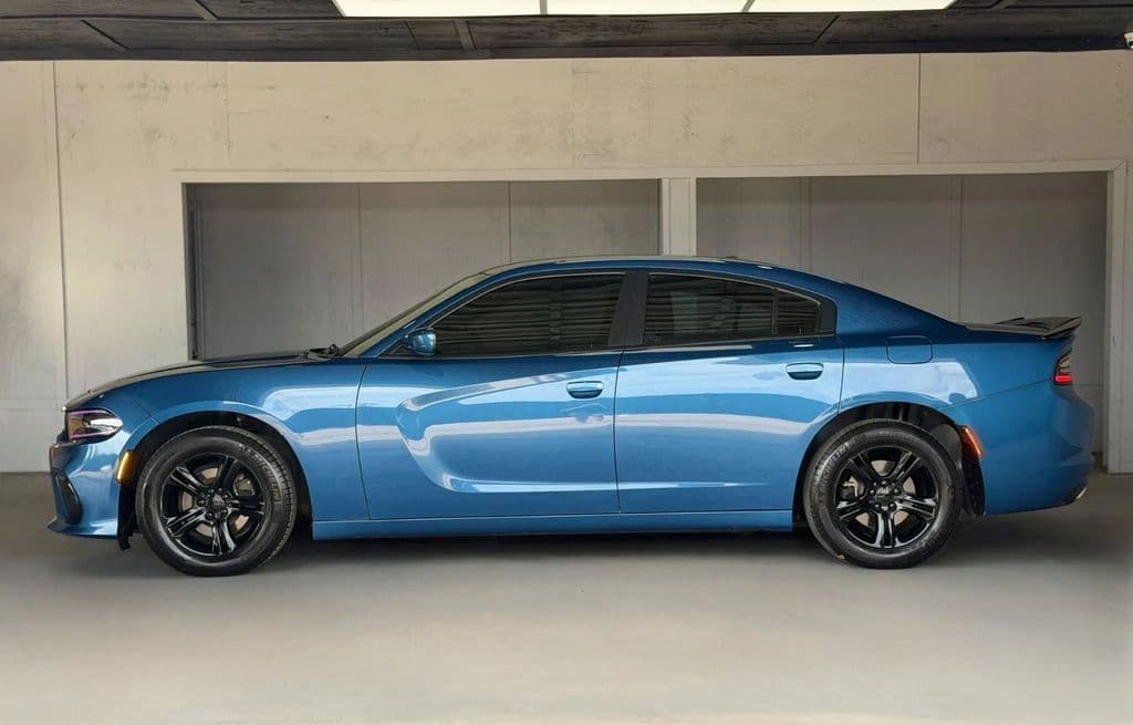 Vehicle photo