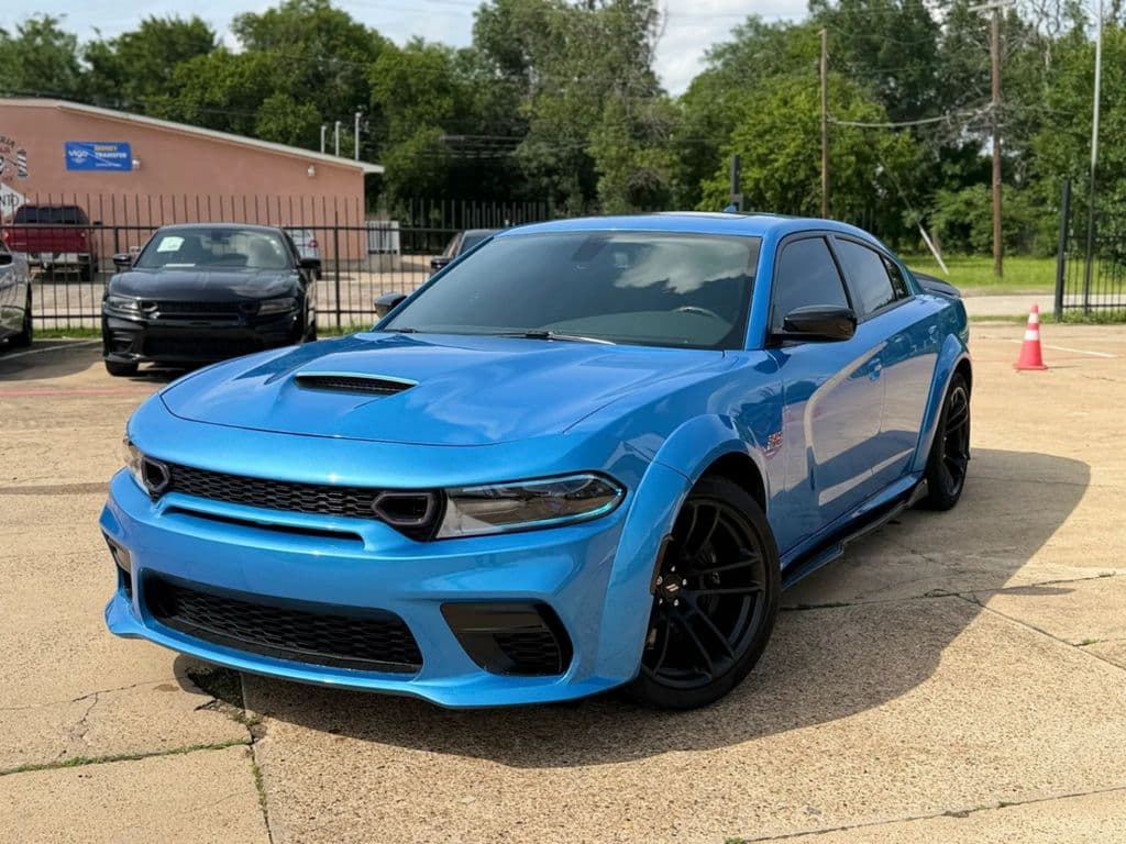 large car
