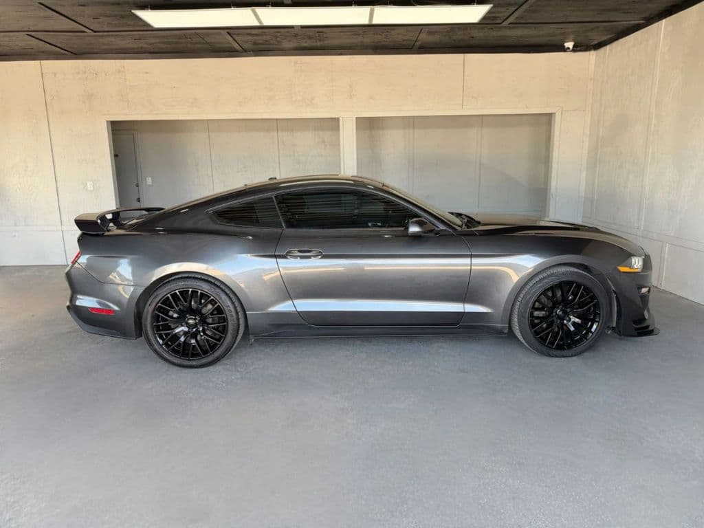 large car