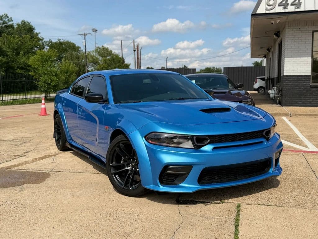 large car