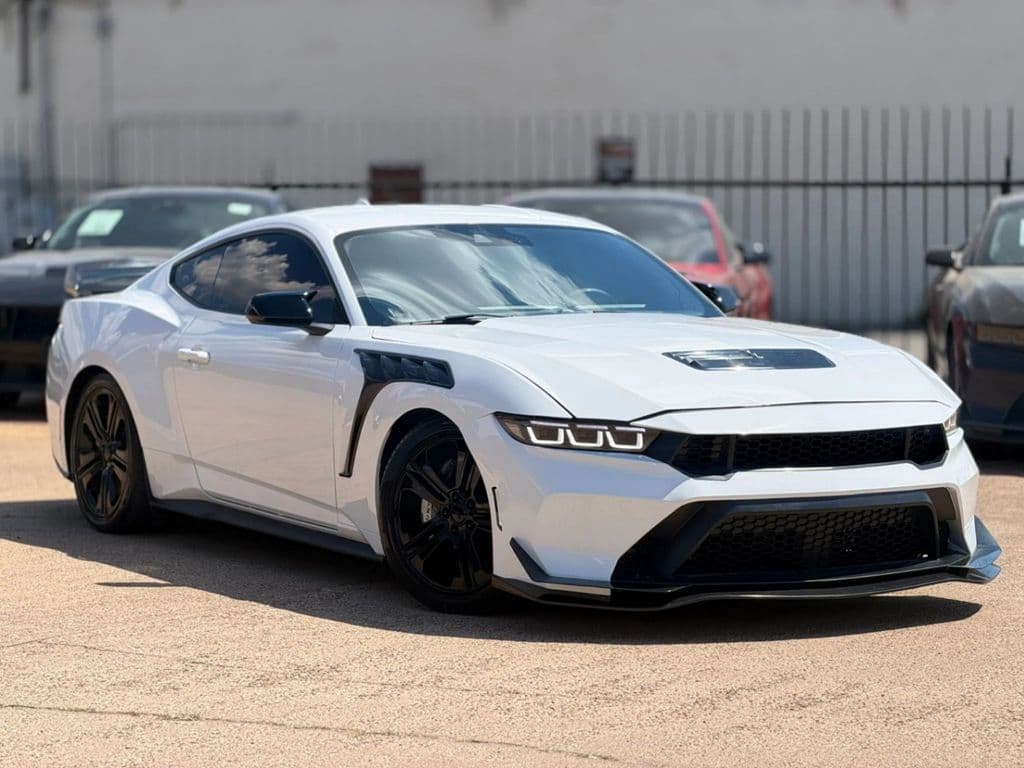 Vehicle photo