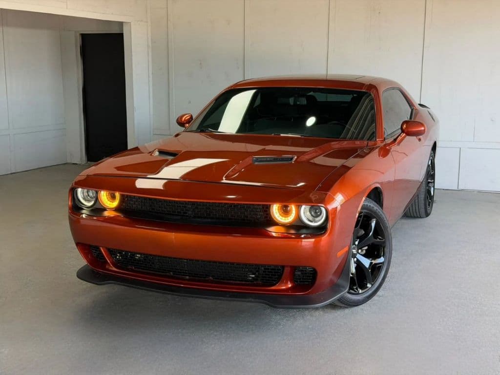 2020 dodge  challenger 