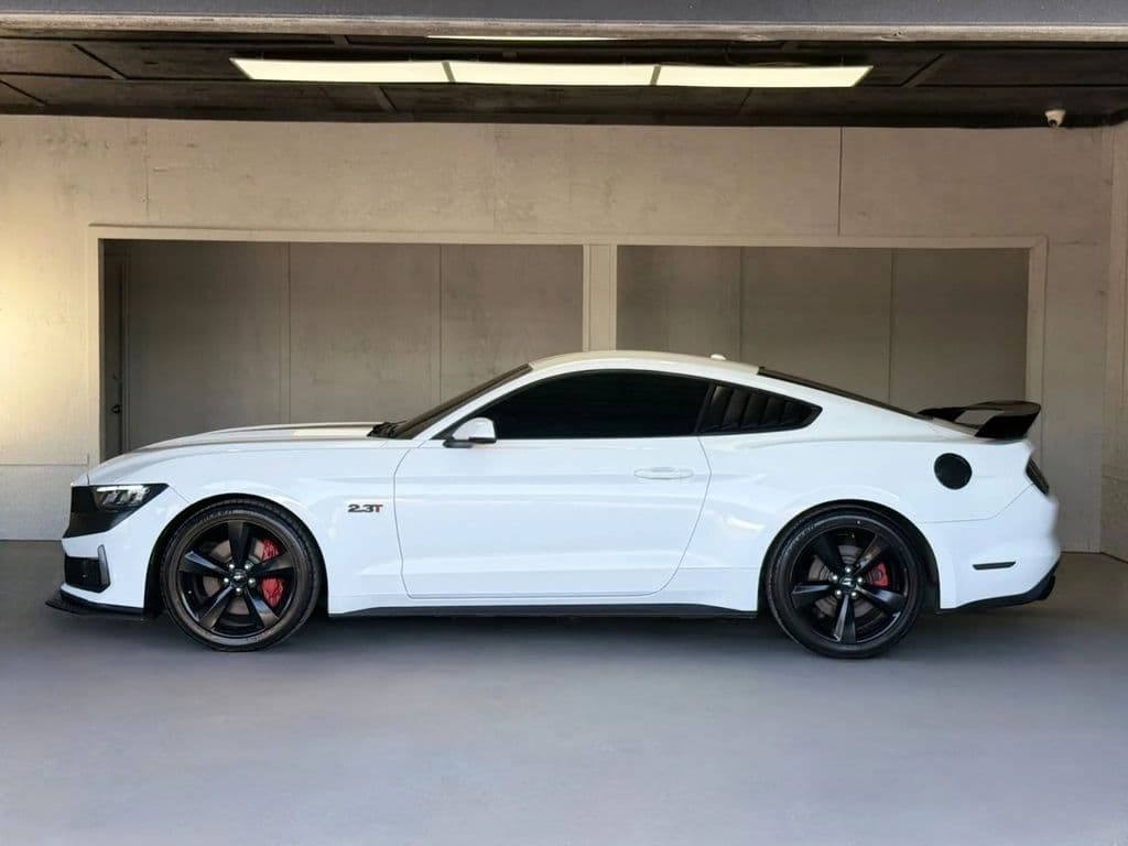 large car