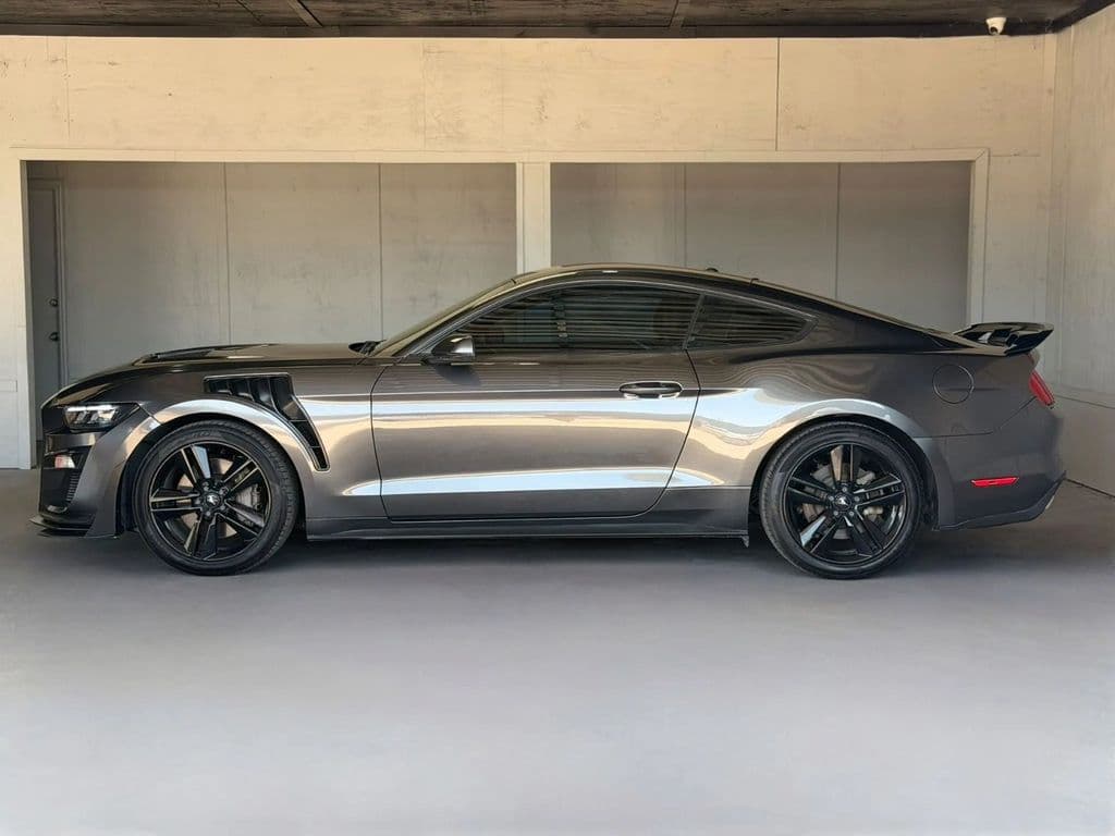 large car