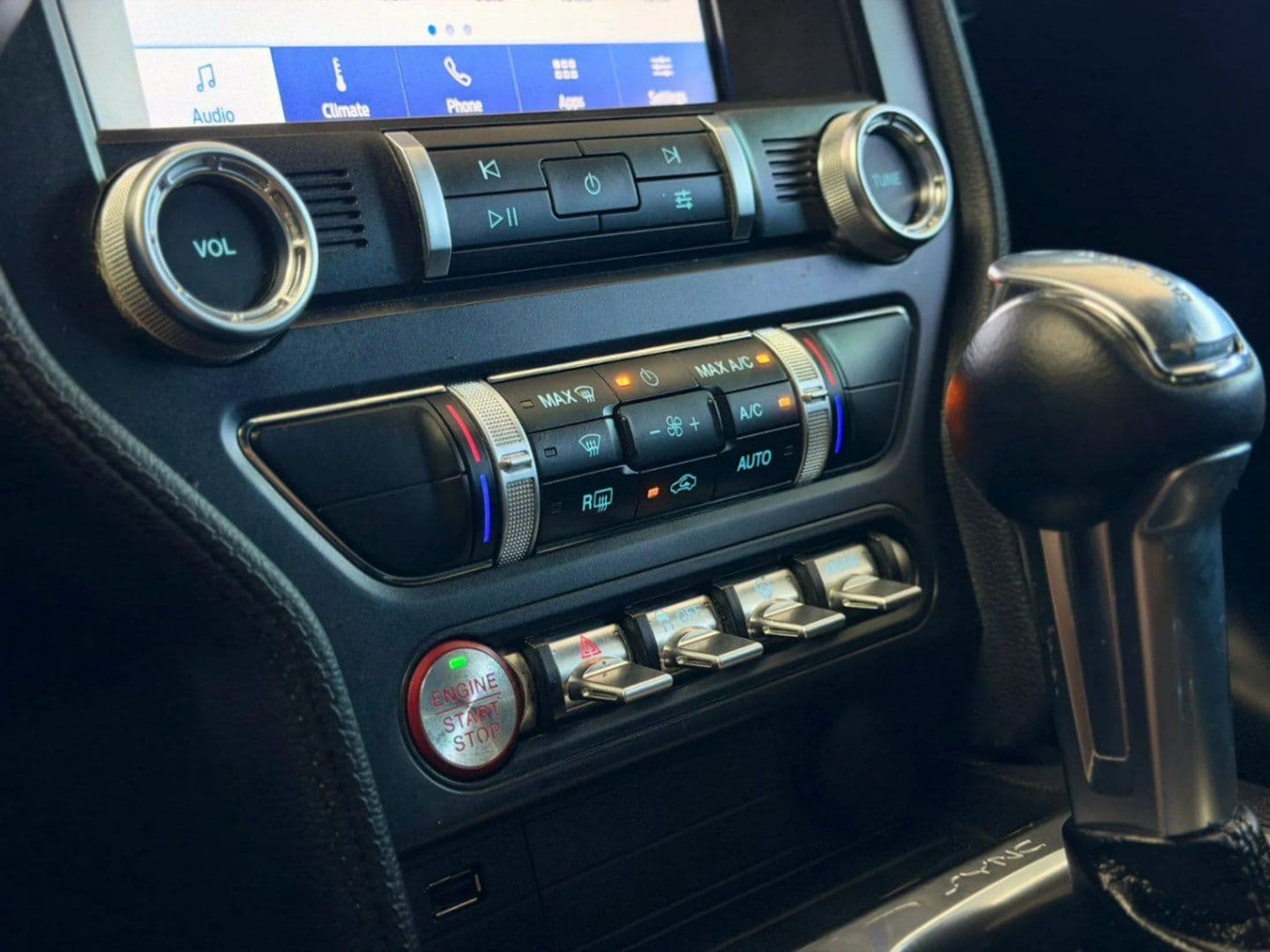 Vehicle photo