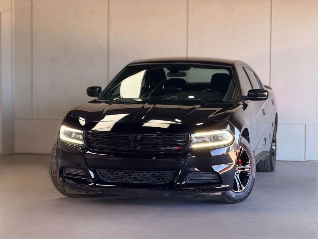 Vehicle photo