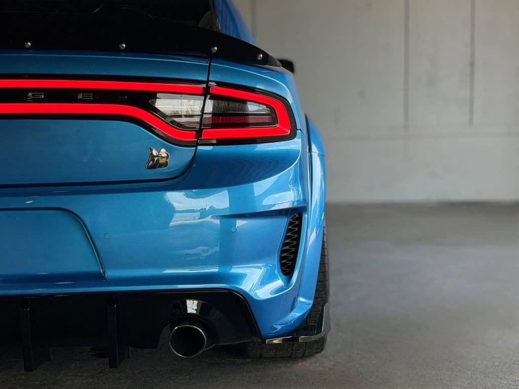 large car