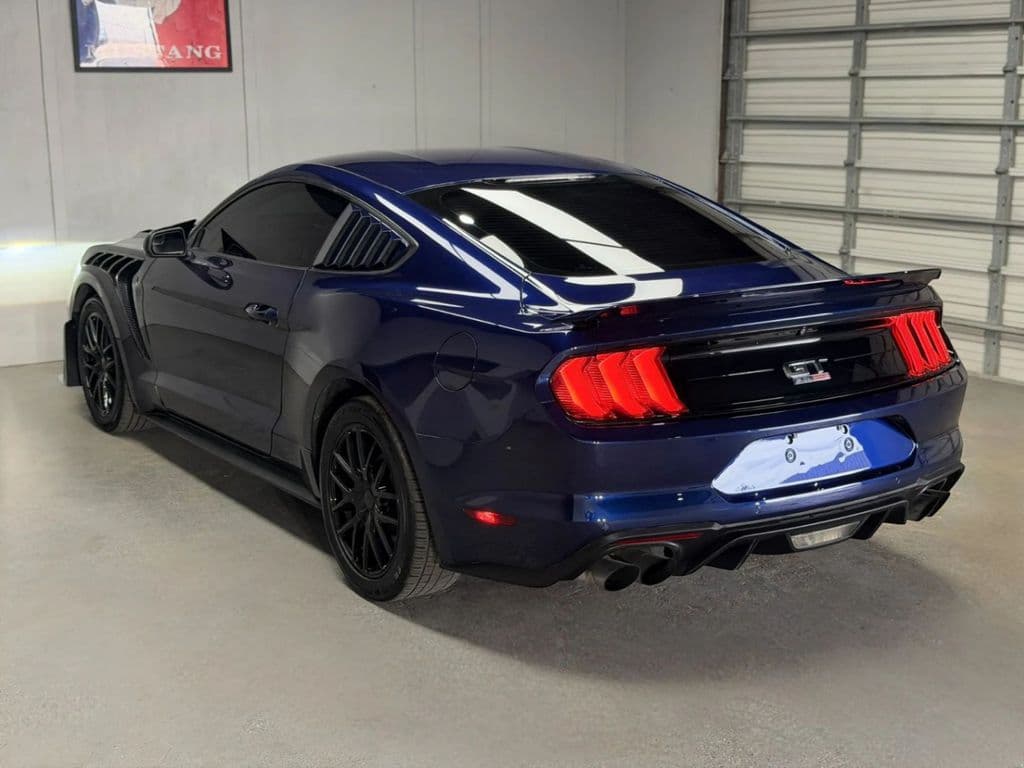 large car