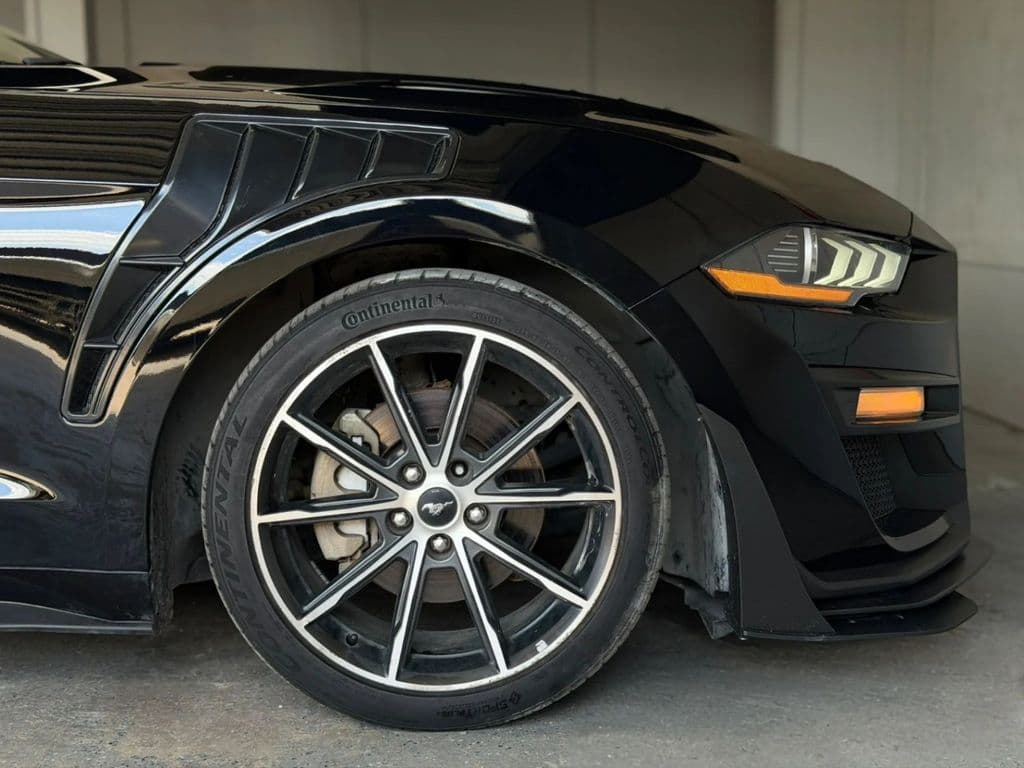 large car