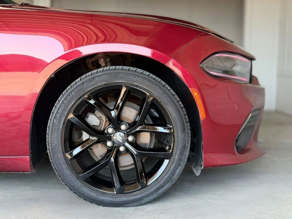 Vehicle photo