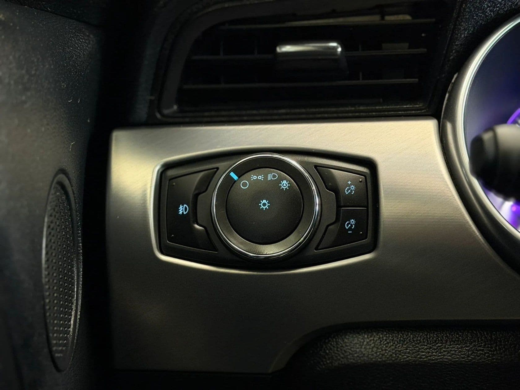2023 Ford Mustang GT Premium - Photo 32