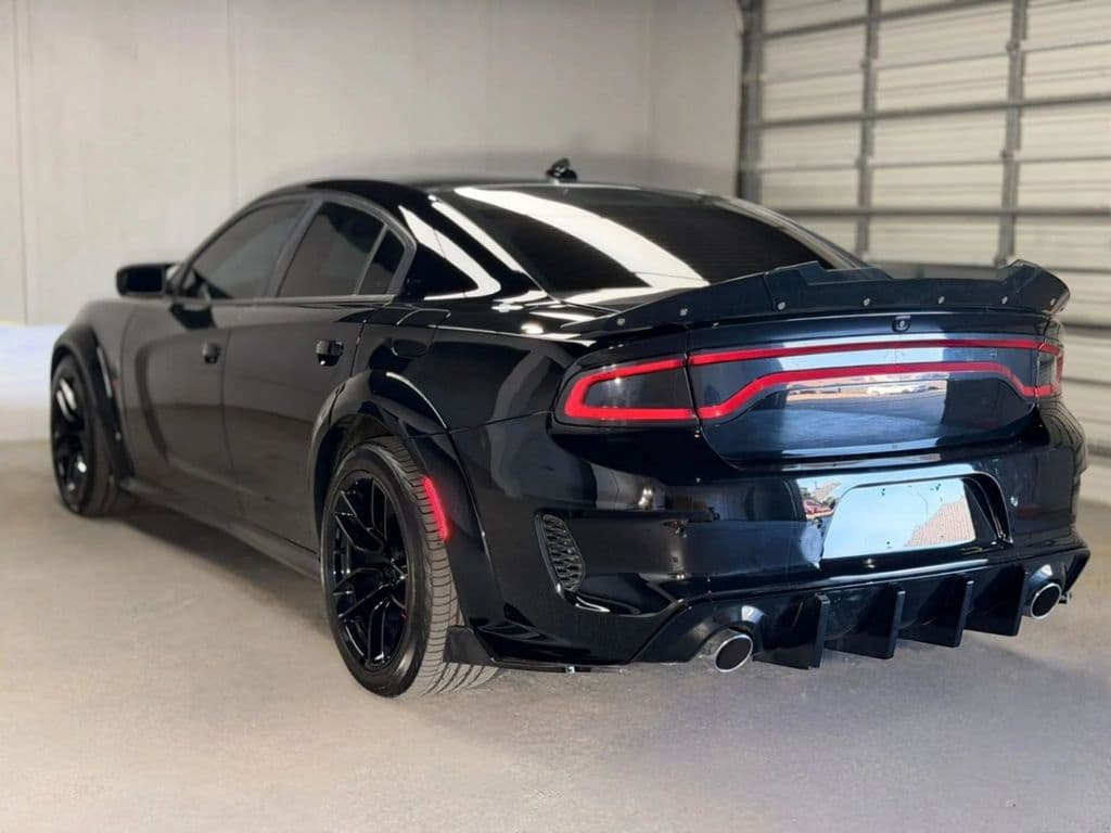 Vehicle photo