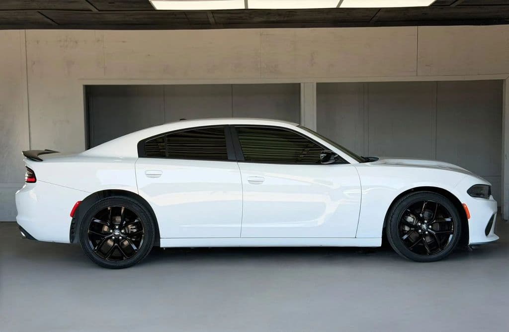 Vehicle photo