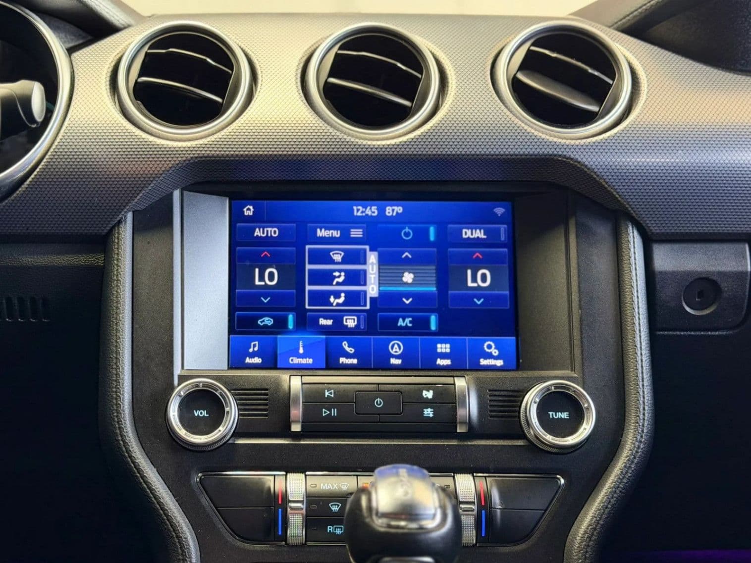 Vehicle photo